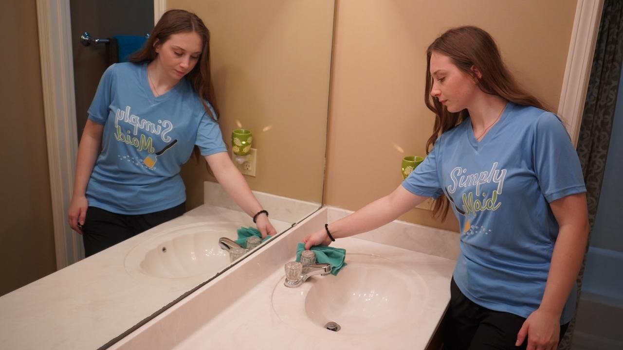 Weekly House Cleaning Service Tulsa - Simply Maid