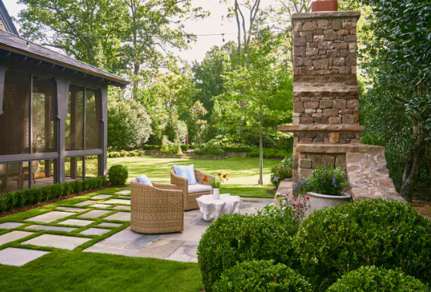7 Outdoor Living Space Ideas to Enjoy All Year Round