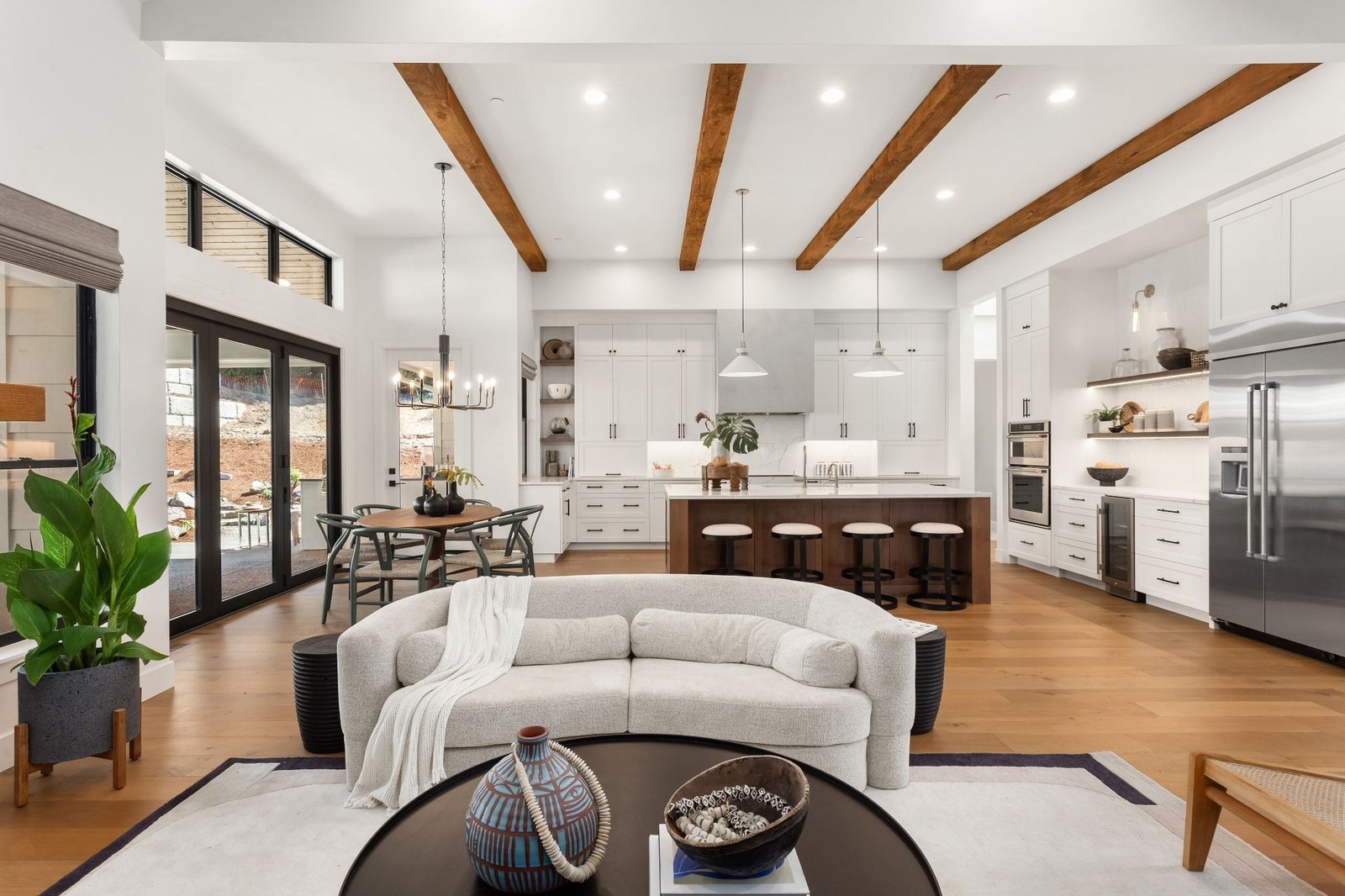 How to Photograph a Hillside Home Without Losing Its Architecture